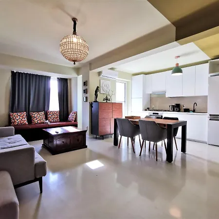 Hotel de apartamente Grey 2*