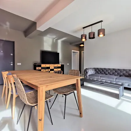Hotel de apartamente Grey 2*